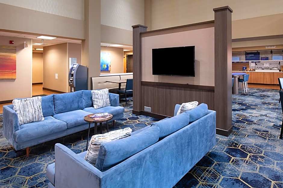 Holiday Inn Express & Suites Henderson By IHG