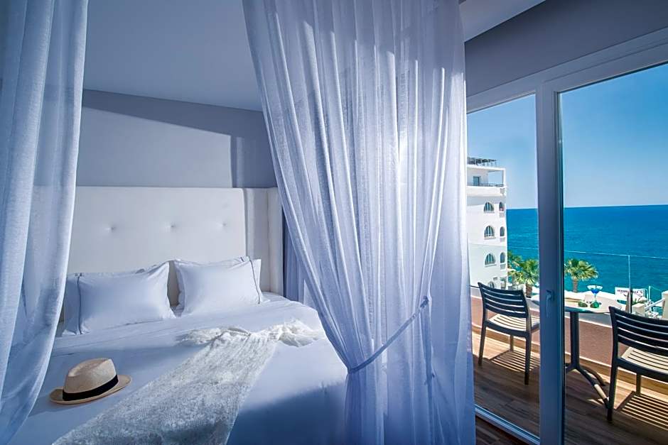 Mari Kristin Beach Hotel