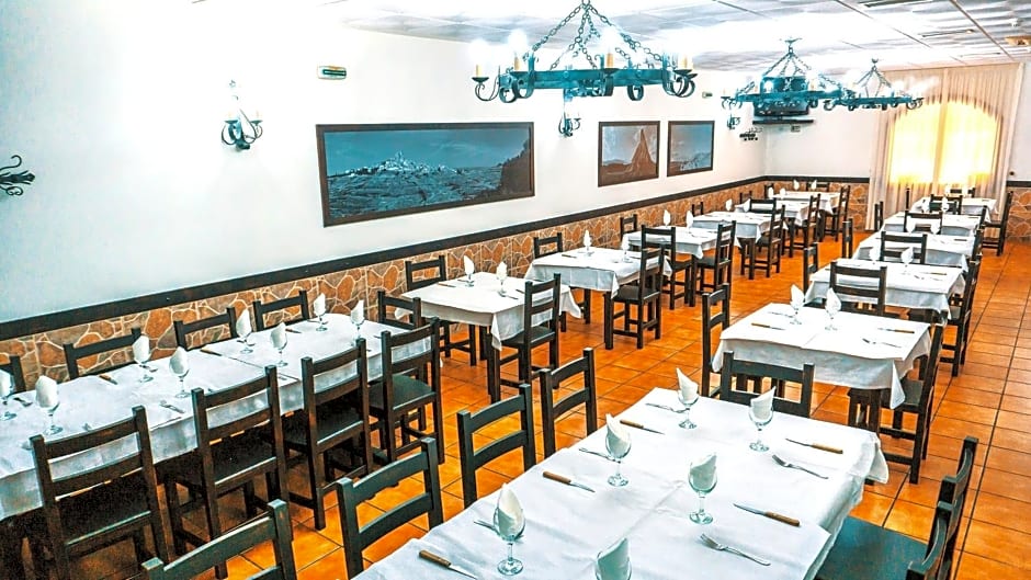 Hotel Restaurante Caracho
