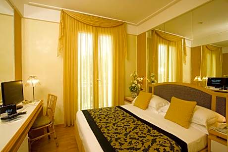 Economy Double or Twin Room