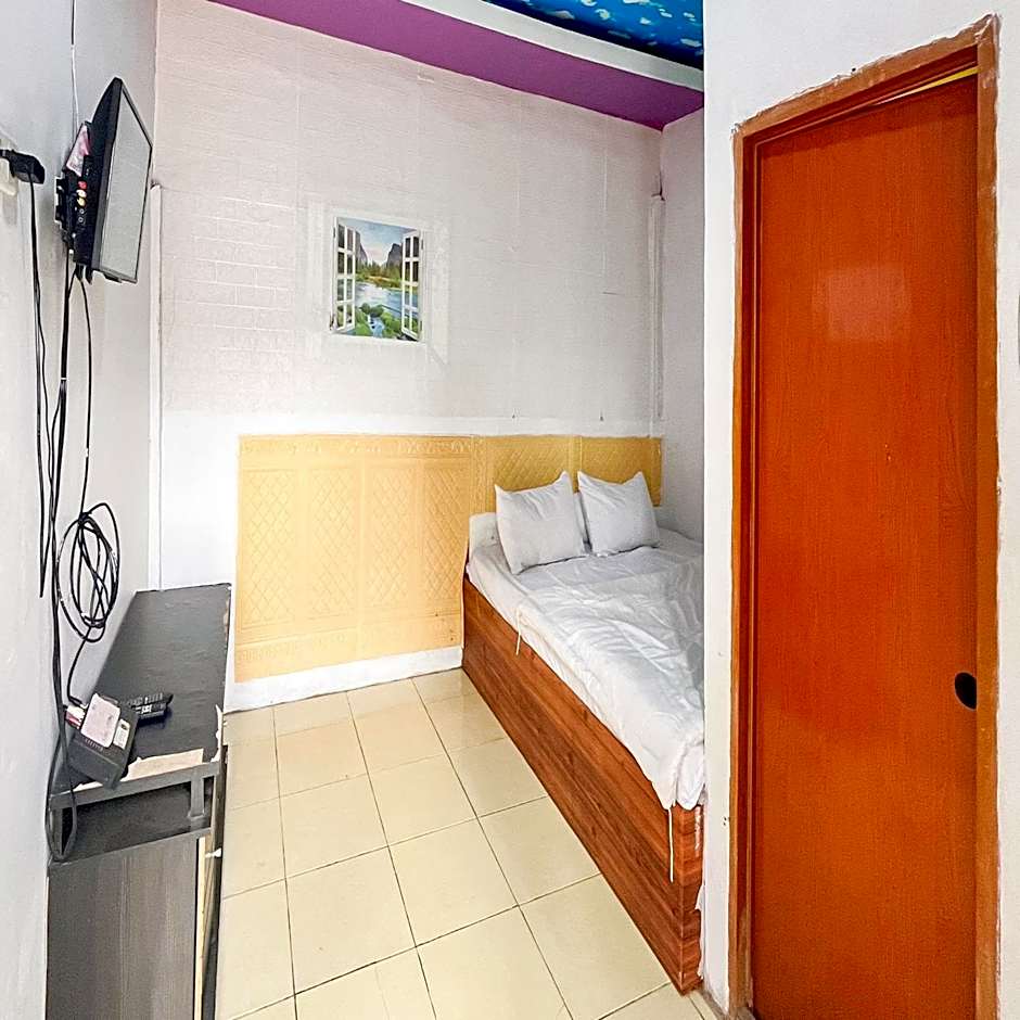 Graha Dirham Mitra RedDoorz
