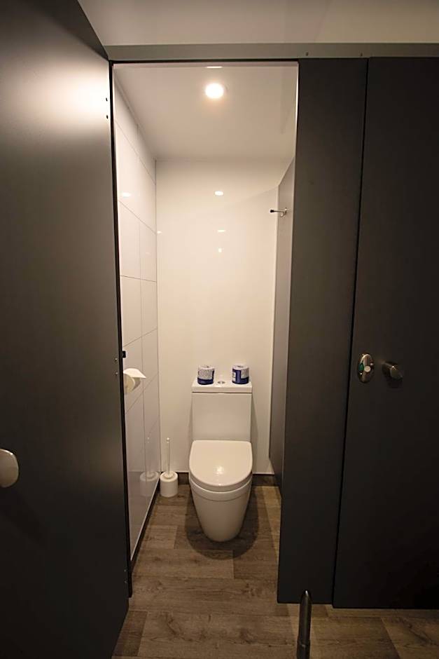 Hotel Waterloo & Backpackers