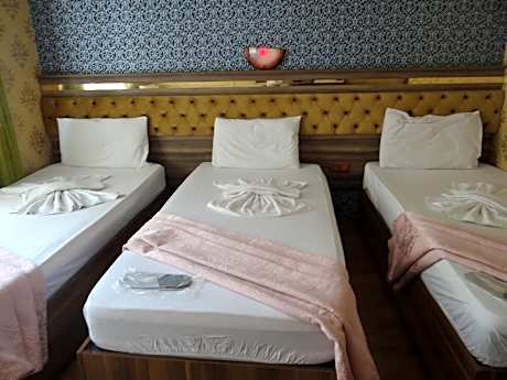 Triple Room with City View