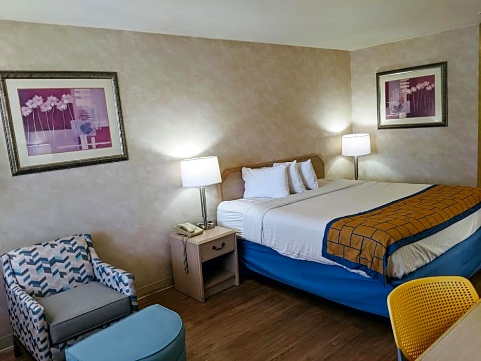Days Inn by Wyndham Bullhead City