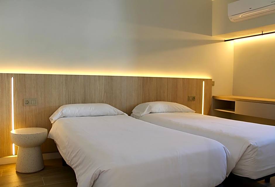 Bungalows Side Shore