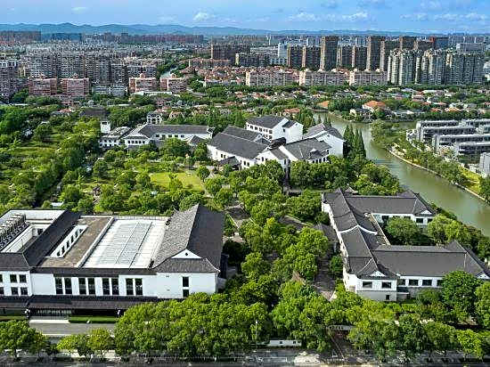 Xinzhi Hotel