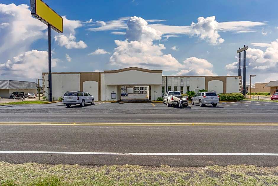 OYO Hotel Alexandria LA- Hwy 165