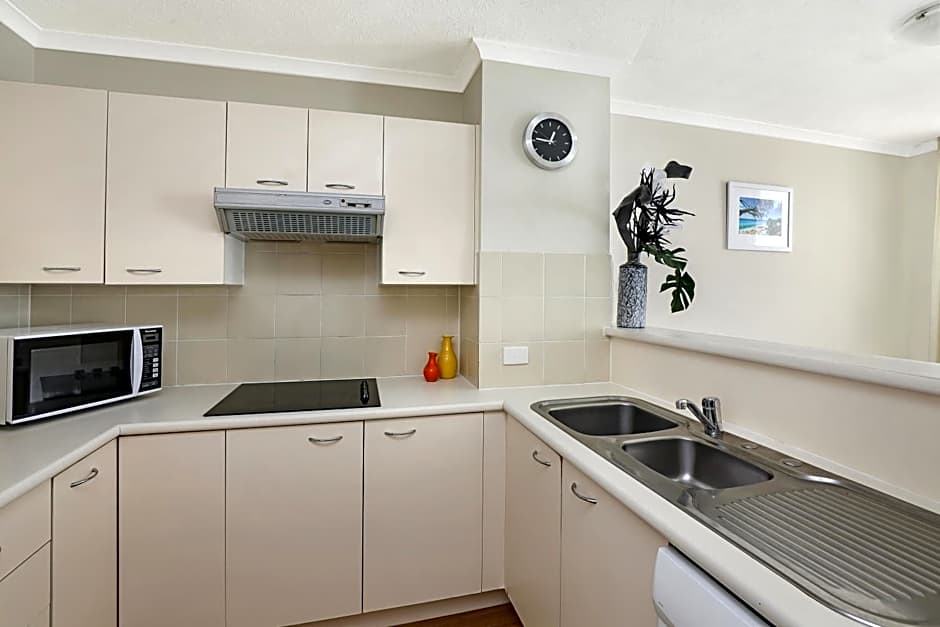 The Bay Apartments Coolangatta