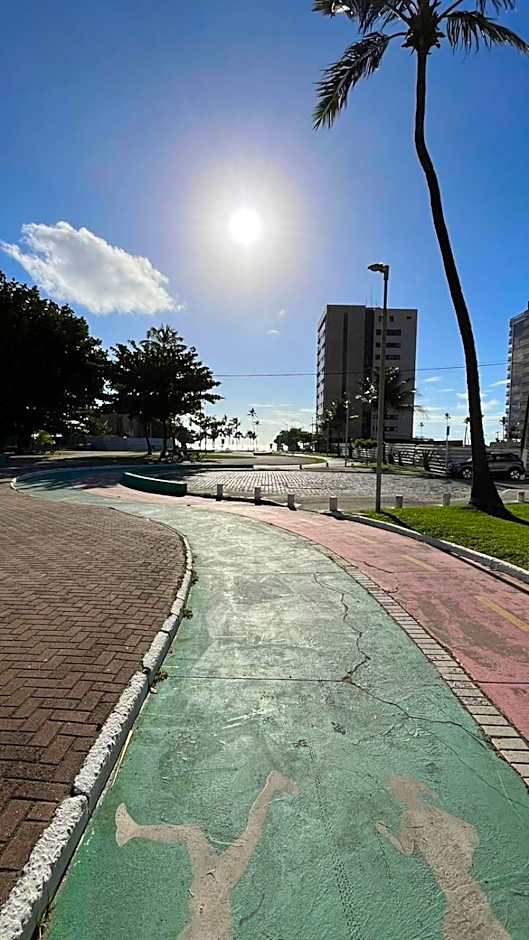 AP da dona Lalyta - com vista do mar - em Maceio-AL