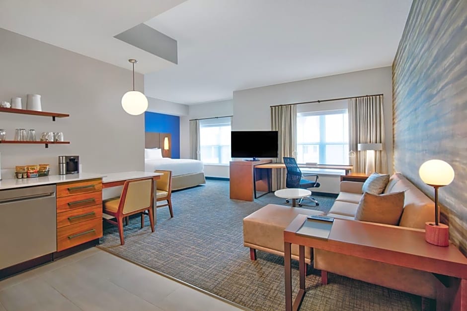 Residence Inn by Marriott Orlando at Flamingo Crossings Town Center