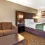 Quality Inn & Suites Escanaba North