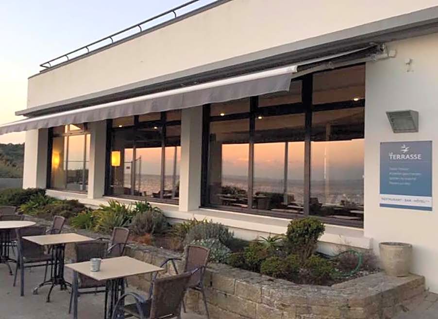 Logis Hotel & Restaurant Les Mouettes,Larmor Plage