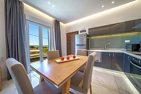 Executive Two Bedroom Quadruple Suite with Side Sea View- Elektra