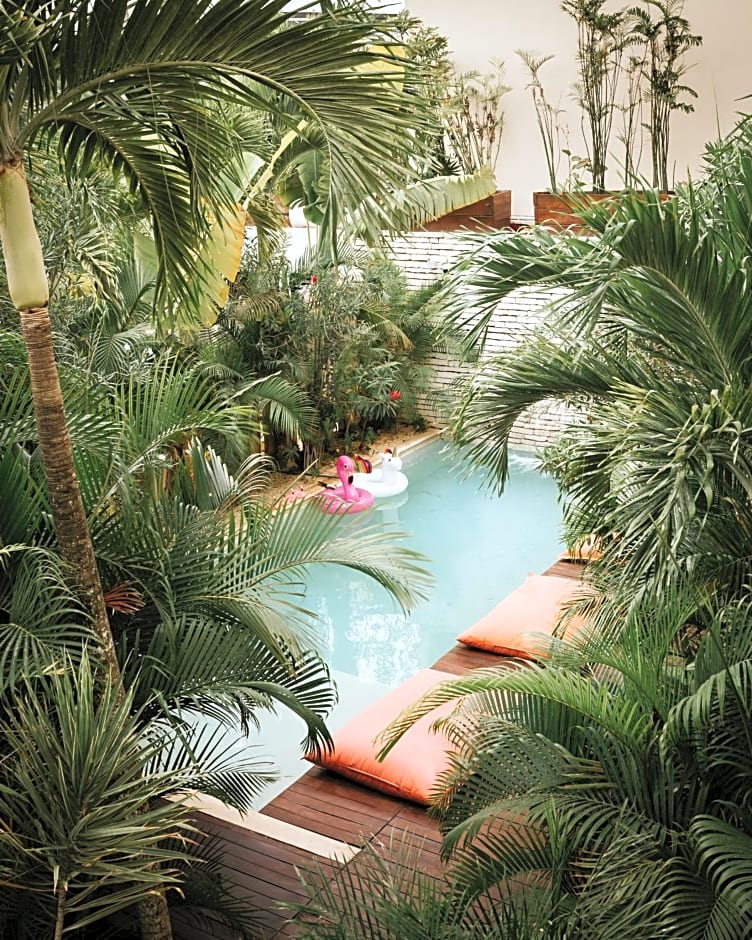 The Strabon Tulum