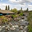 Riverhouse Lodge