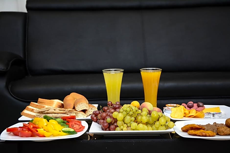 Victory Of Downtown Hotel