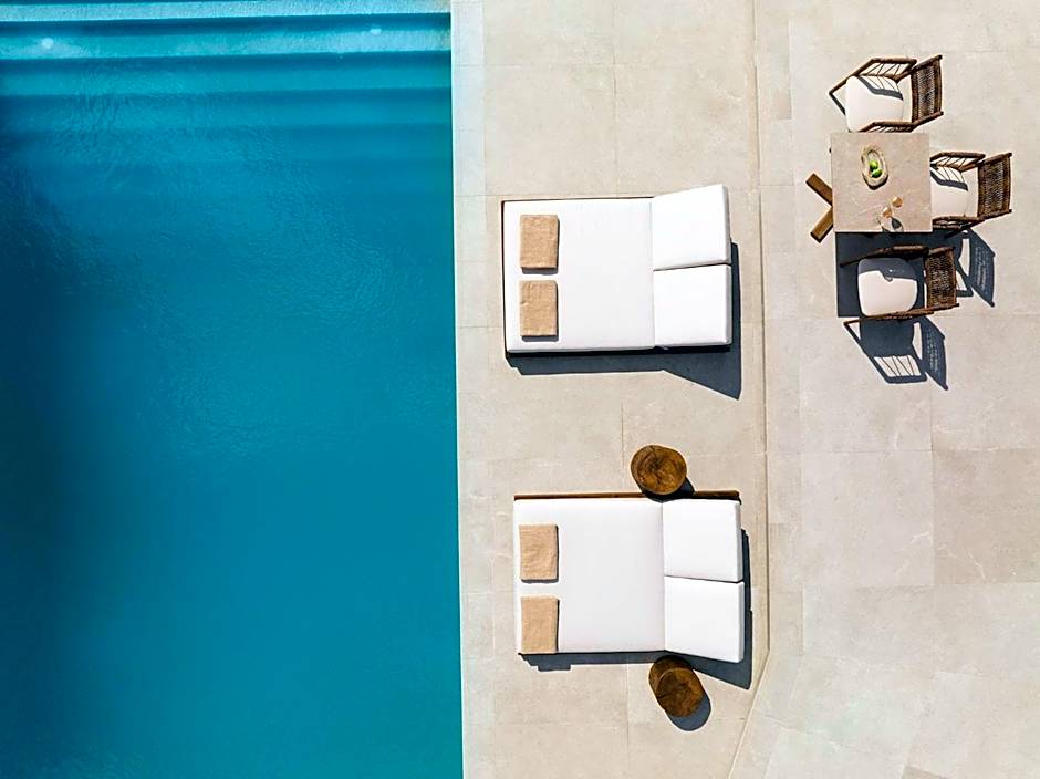 Ezio Bo Luxury Living