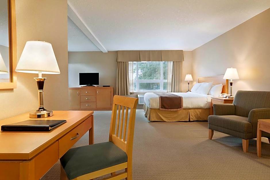 Ramada by Wyndham Nanaimo