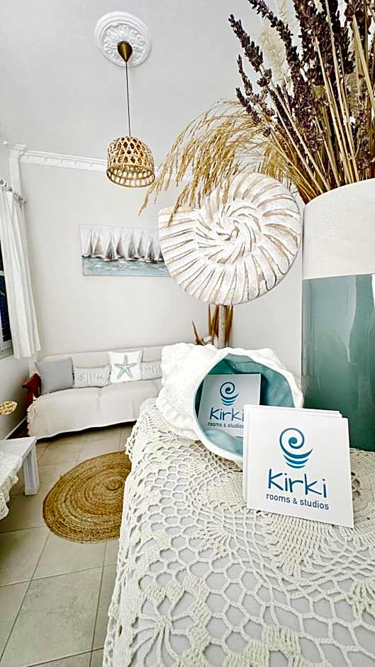 Kirki Rooms by the sea