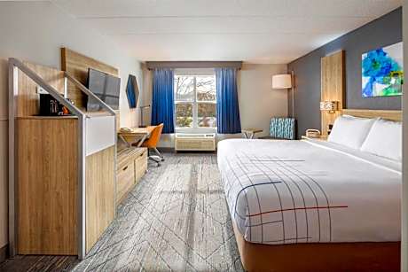 King Room - Non-Smoking