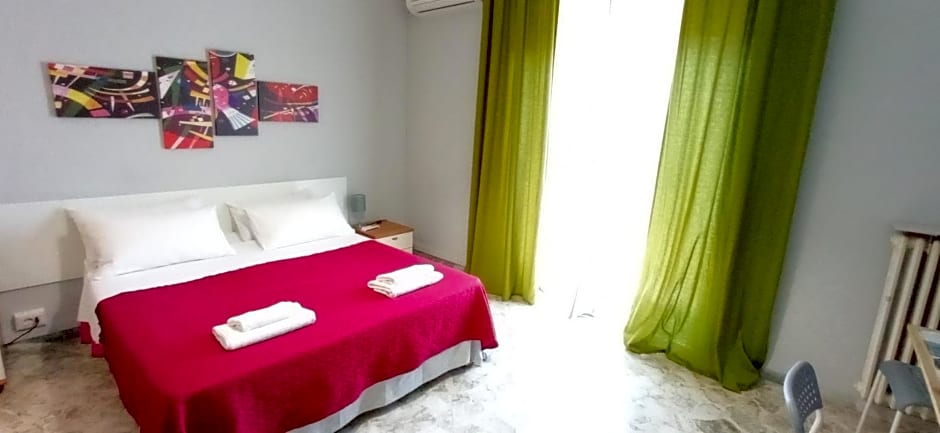 ROOM 110 BARI -guesthouse-