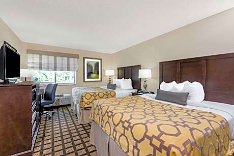 2 Queen Beds Non-Smoking