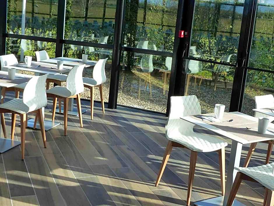 Mercure Poitiers Site du Futuroscope