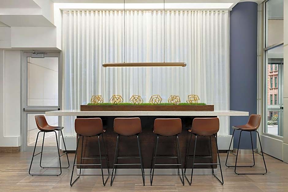 Courtyard by Marriott New York Manhattan/Upper East Side