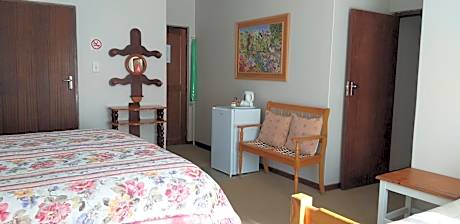 Deluxe Double Room with Extra Bed
