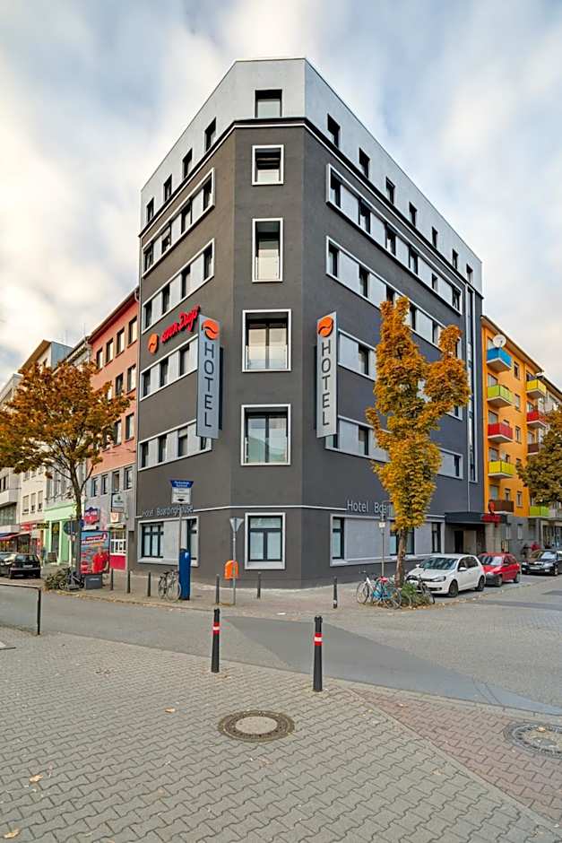 sevenDays Hotel BoardingHouse Mannheim