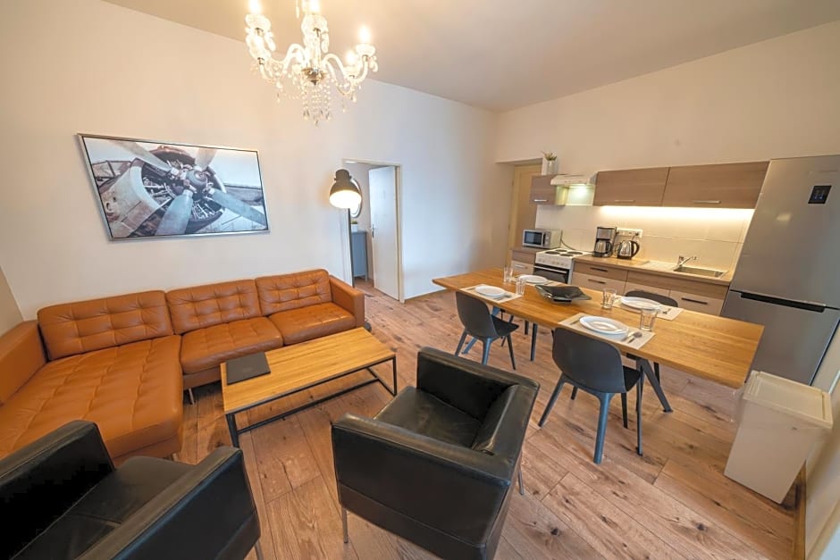 New Town - Apple Apartments