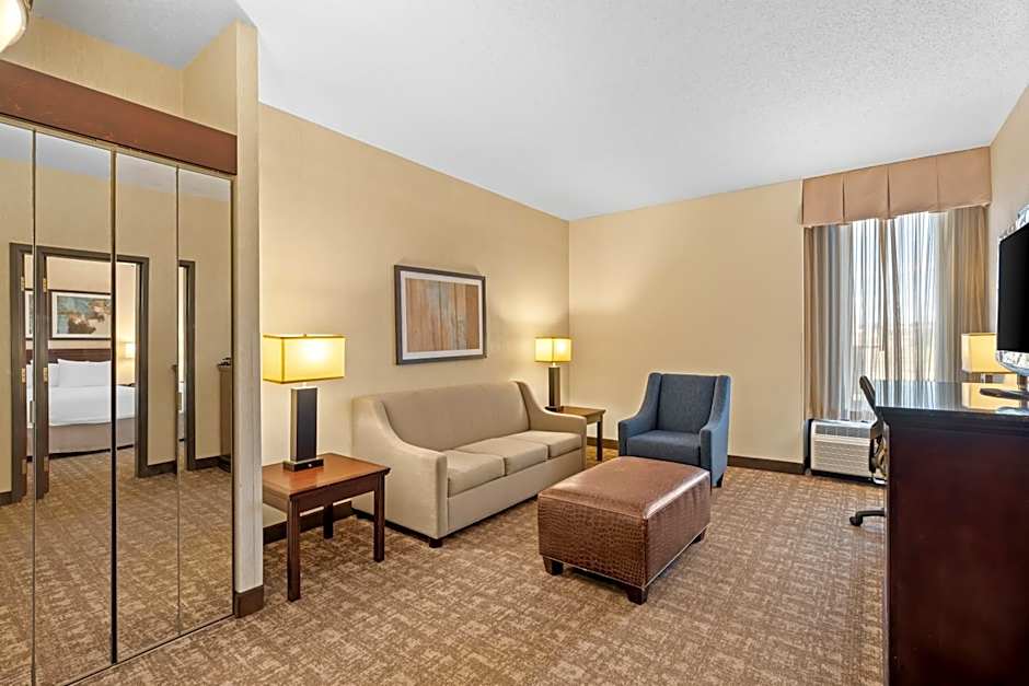 Prado Hotel by Choice Hotels