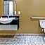 OYO Hotel Lake Charles Hwy 10