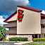  Red Roof Inn St Louis - Westport/ Maryland Heights