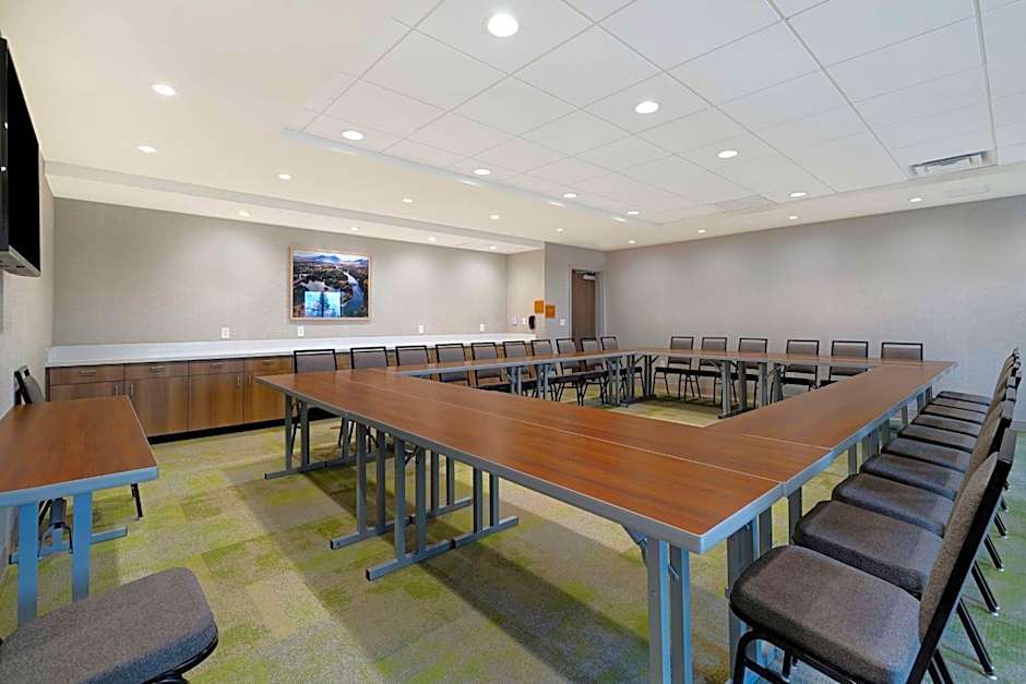 Home2 Suites by Hilton Redding