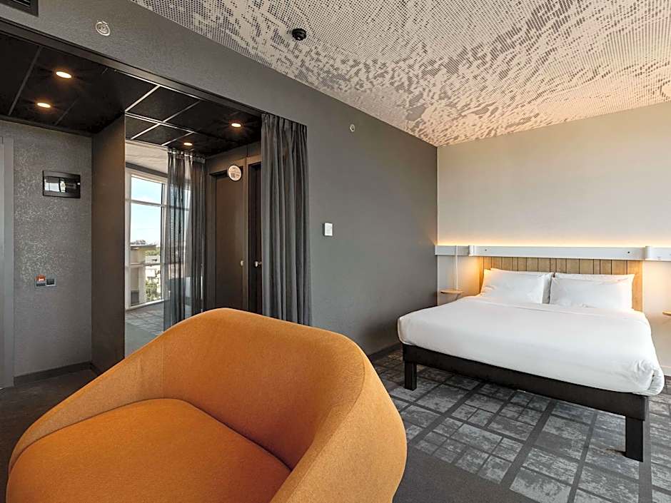 ibis Kyiv Beresteiska