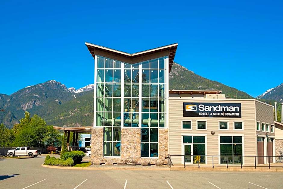 Sandman Hotel and Suites Squamish
