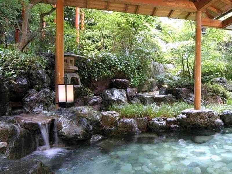 Kasuga Hotel
