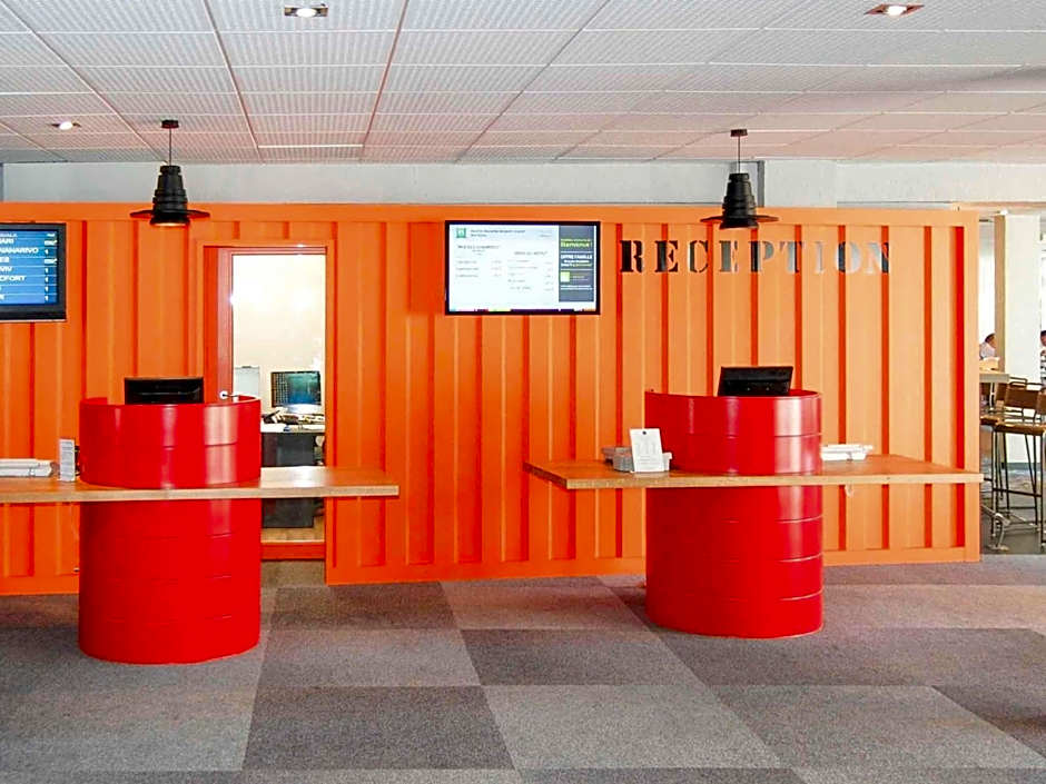 Ibis Styles Marseille Aeroport