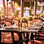Cavo Maris Beach Hotel