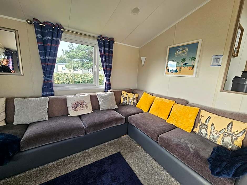 Haven Golden Sands Holly Drive 24