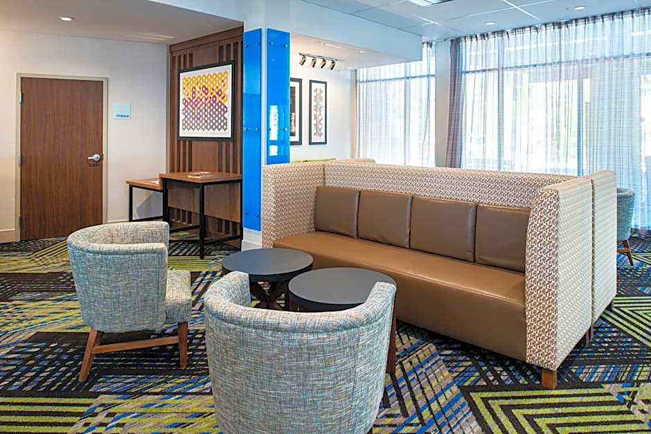 Holiday Inn Express and Suites Elko By IHG