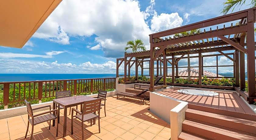 Kanucha Bay Hotel & Villas