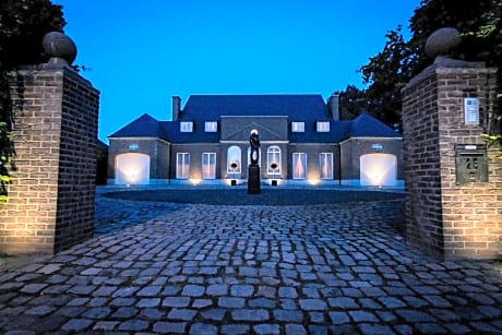 VillaluX