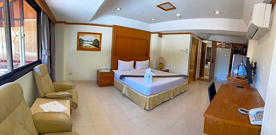 Seaview Sriracha Hotel