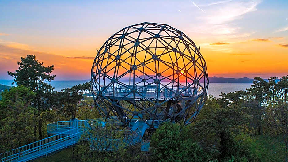 Villa-Negra Retro Panzió