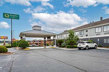 Quality Inn Prattville I-65