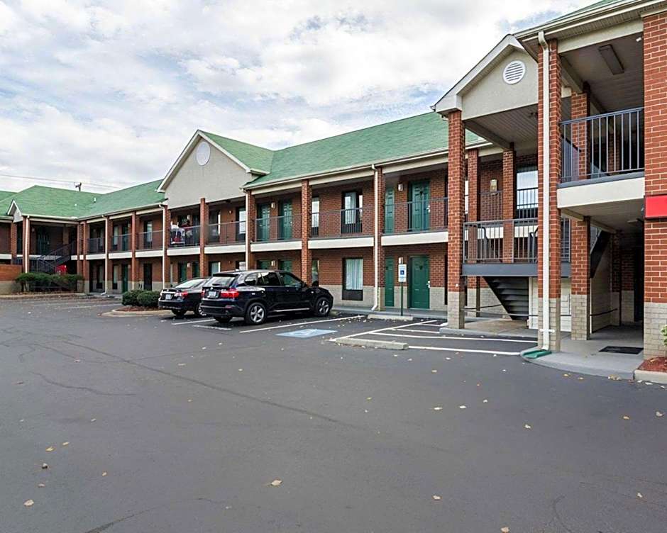 Econo Lodge Richmond North
