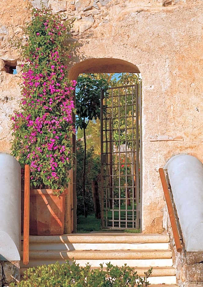 Monastero Santa Rosa Hotel & Spa