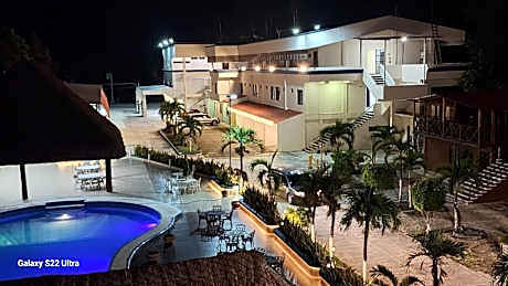 Hotel Luna Caribe